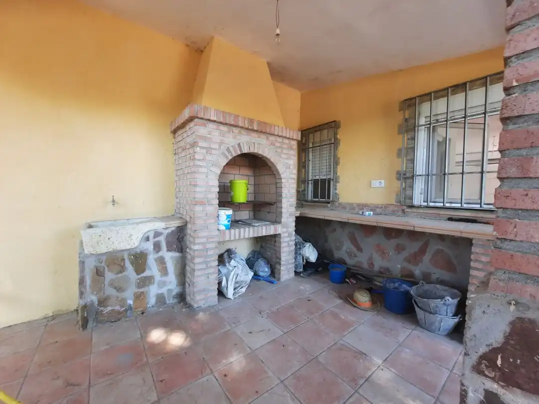 Cocina de Casa o chalet en venta en Escalona con Calefacción, Jardín privado y Terraza
