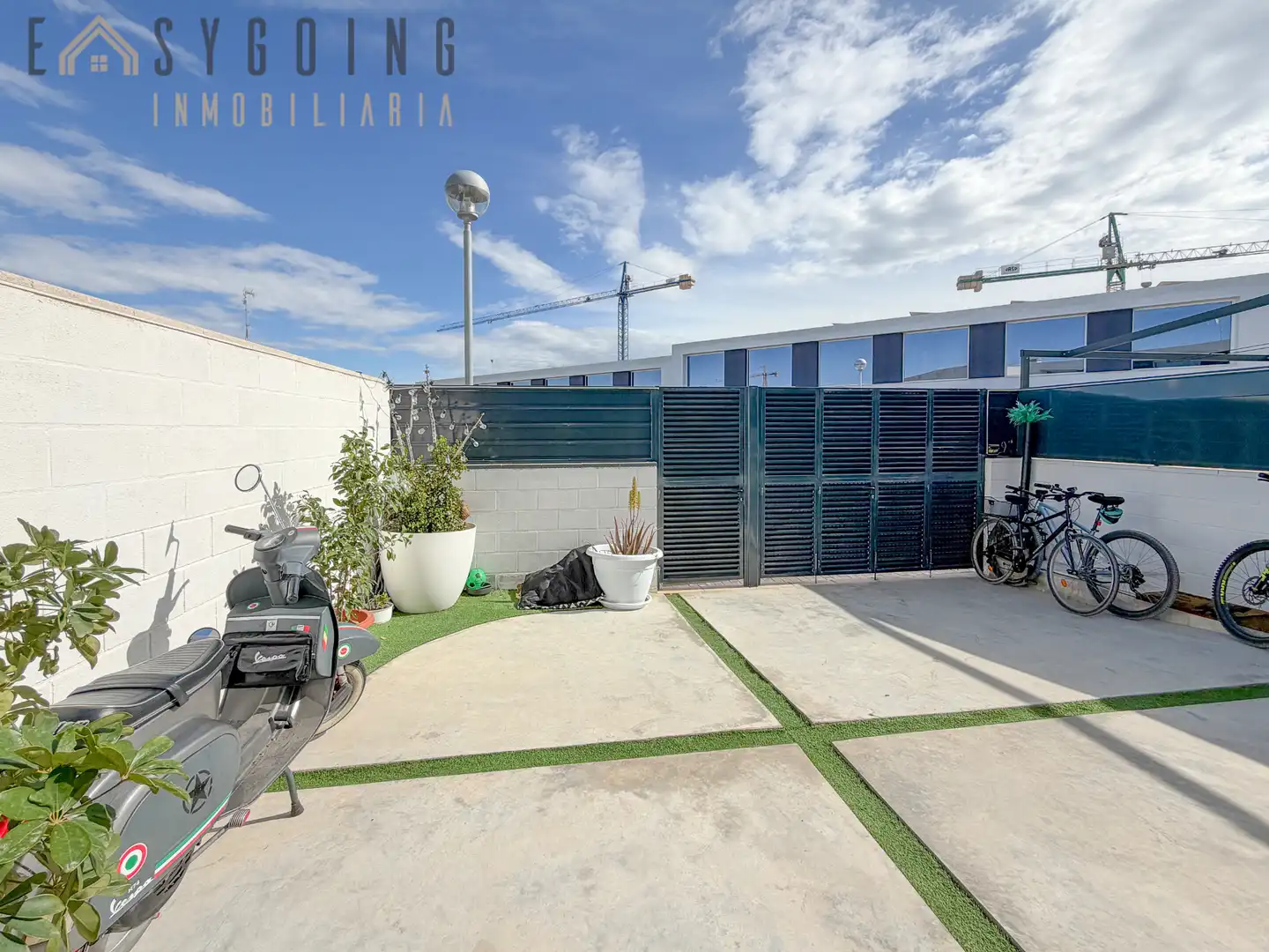 Casa pareada con terraza en venta en Carrer de Xipre 70, imagen 36