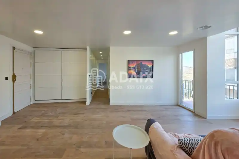 Bedroom of Flat for sale in Úbeda  with Air Conditioner, Heating and Parquet flooring