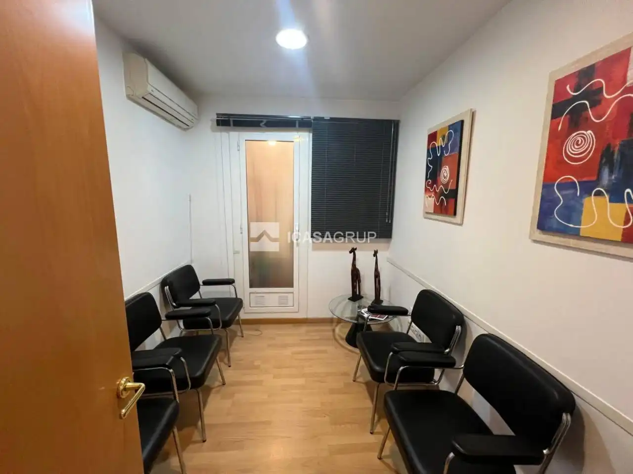 Flat for sale in Sant Cugat del Vallès  with Air Conditioner, Parquet flooring and Balcony