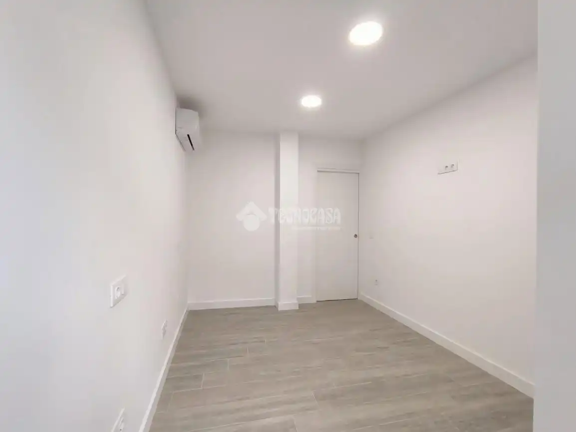 Flat for sale in Alcalá de Henares  with Air Conditioner