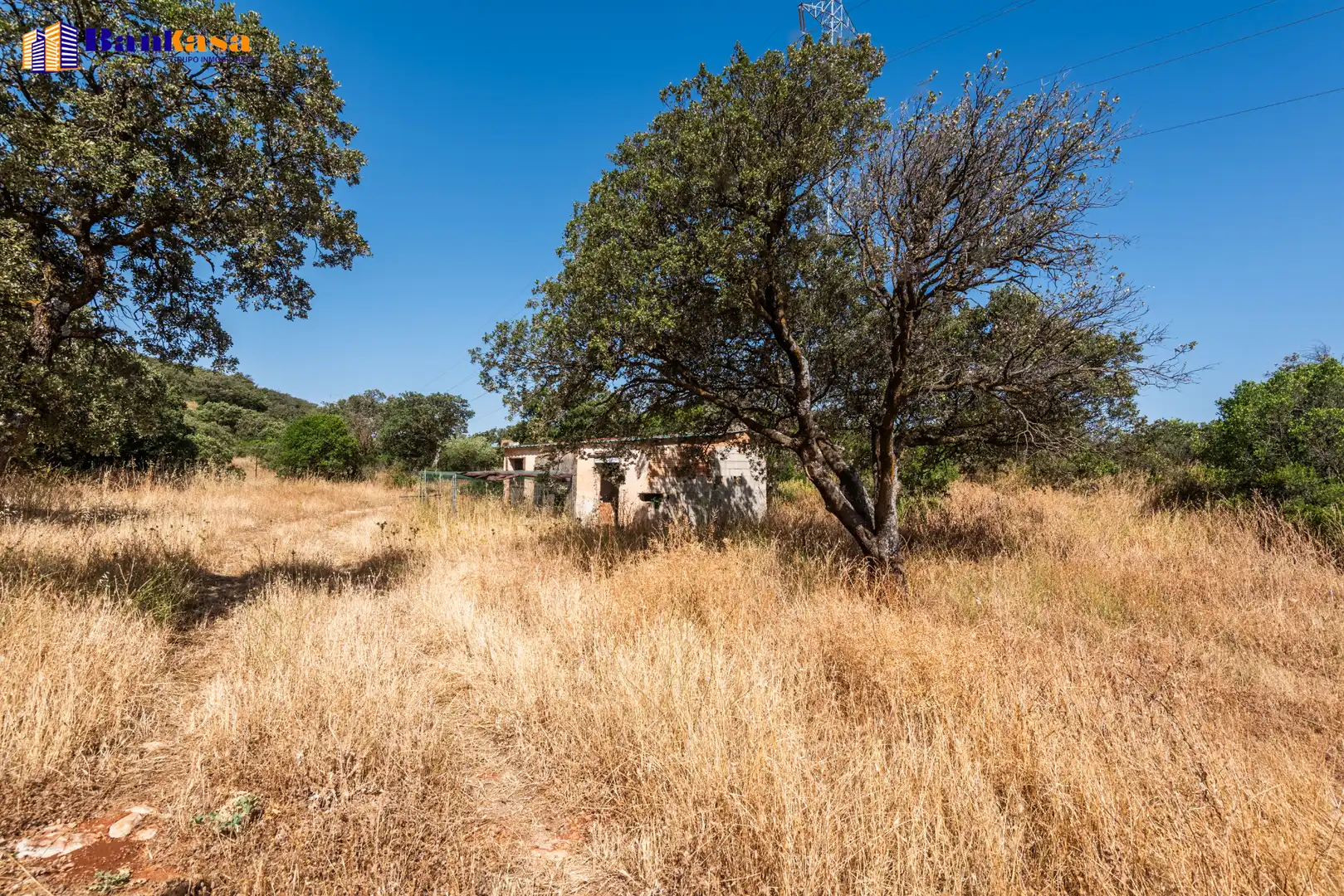 Finca rústica en venta en Antequera con Jardín privado, Piscina y Amueblado