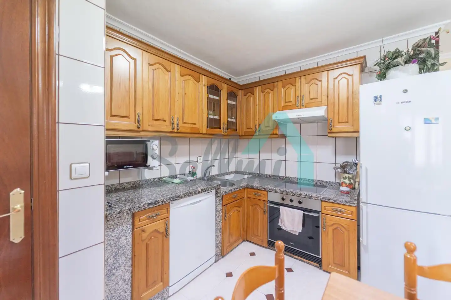 Cocina de Planta baja en venta en Aller con Calefacción, Trastero y Amueblado