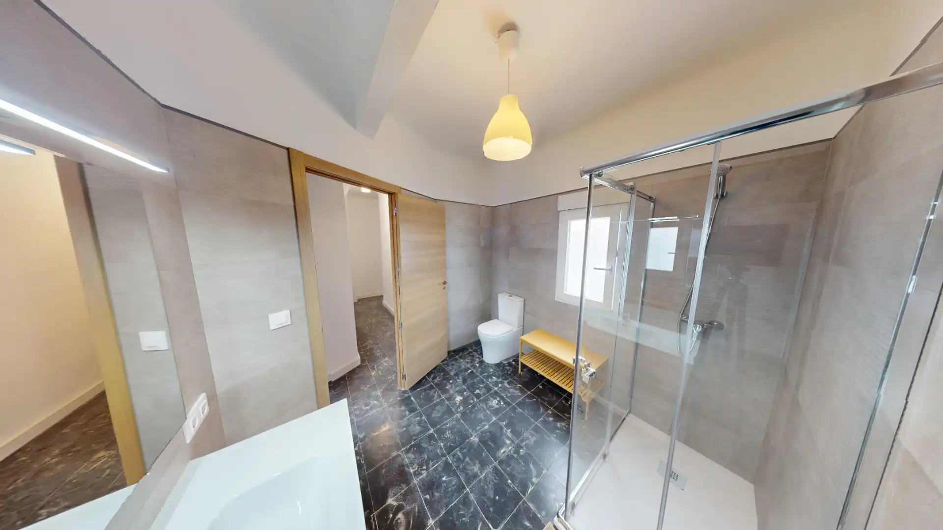 Bathroom of Flat for rent in Alicante / Alacant  with Furnished, Washing machine and TV