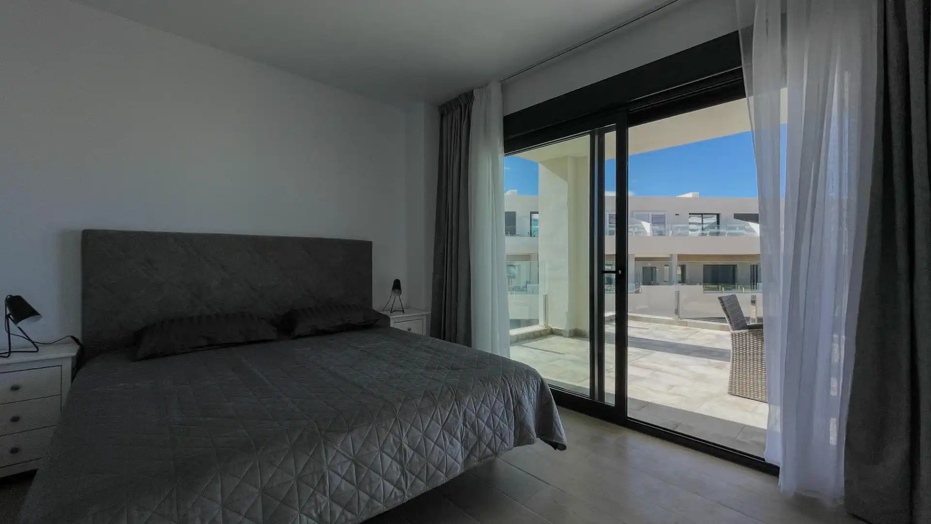 Habitación de Dúplex en venta en Finestrat con Aire acondicionado, Terraza y Amueblado