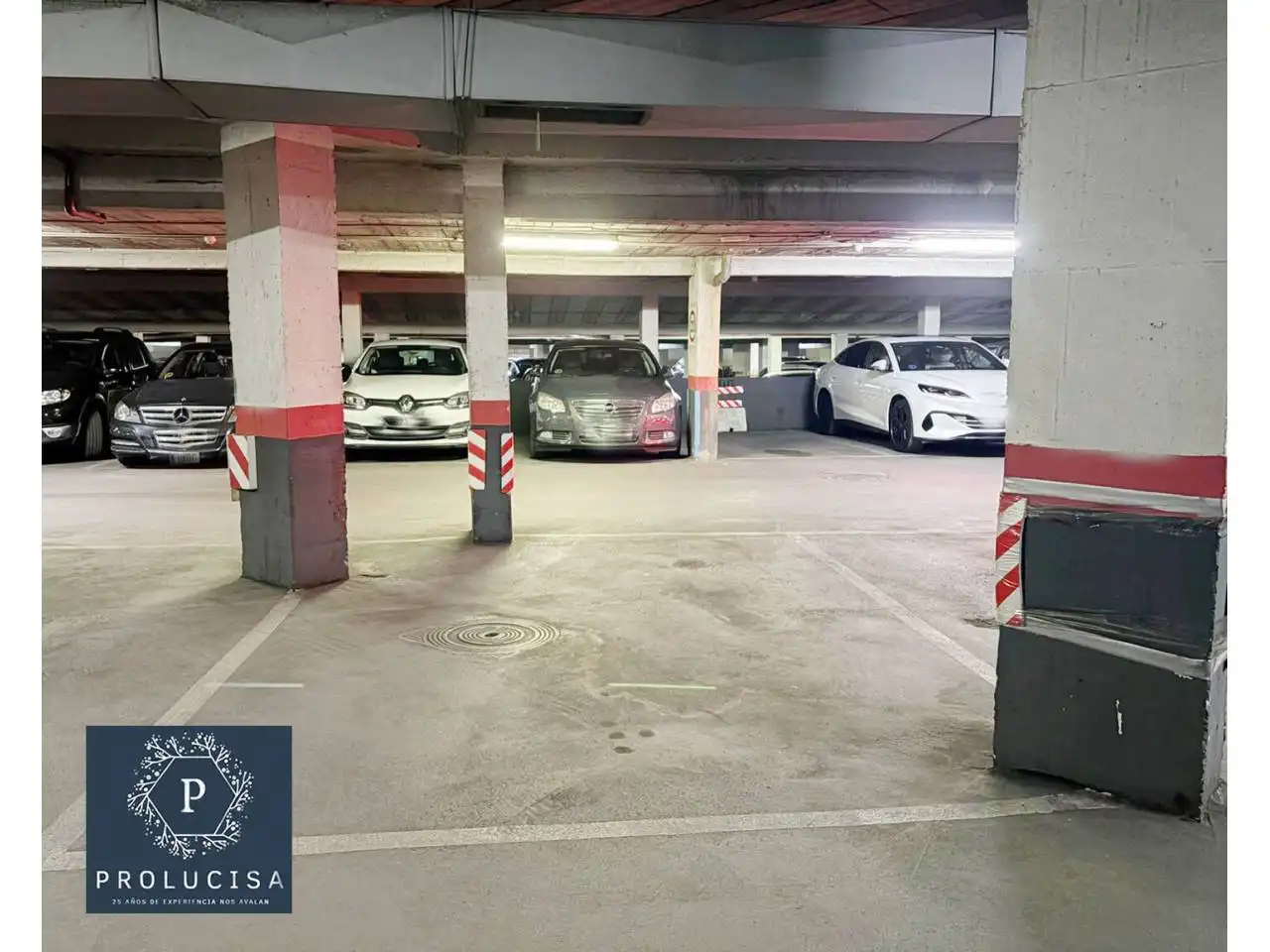 Parking of Flat for sale in Móstoles  with Air Conditioner, Heating and Terrace
