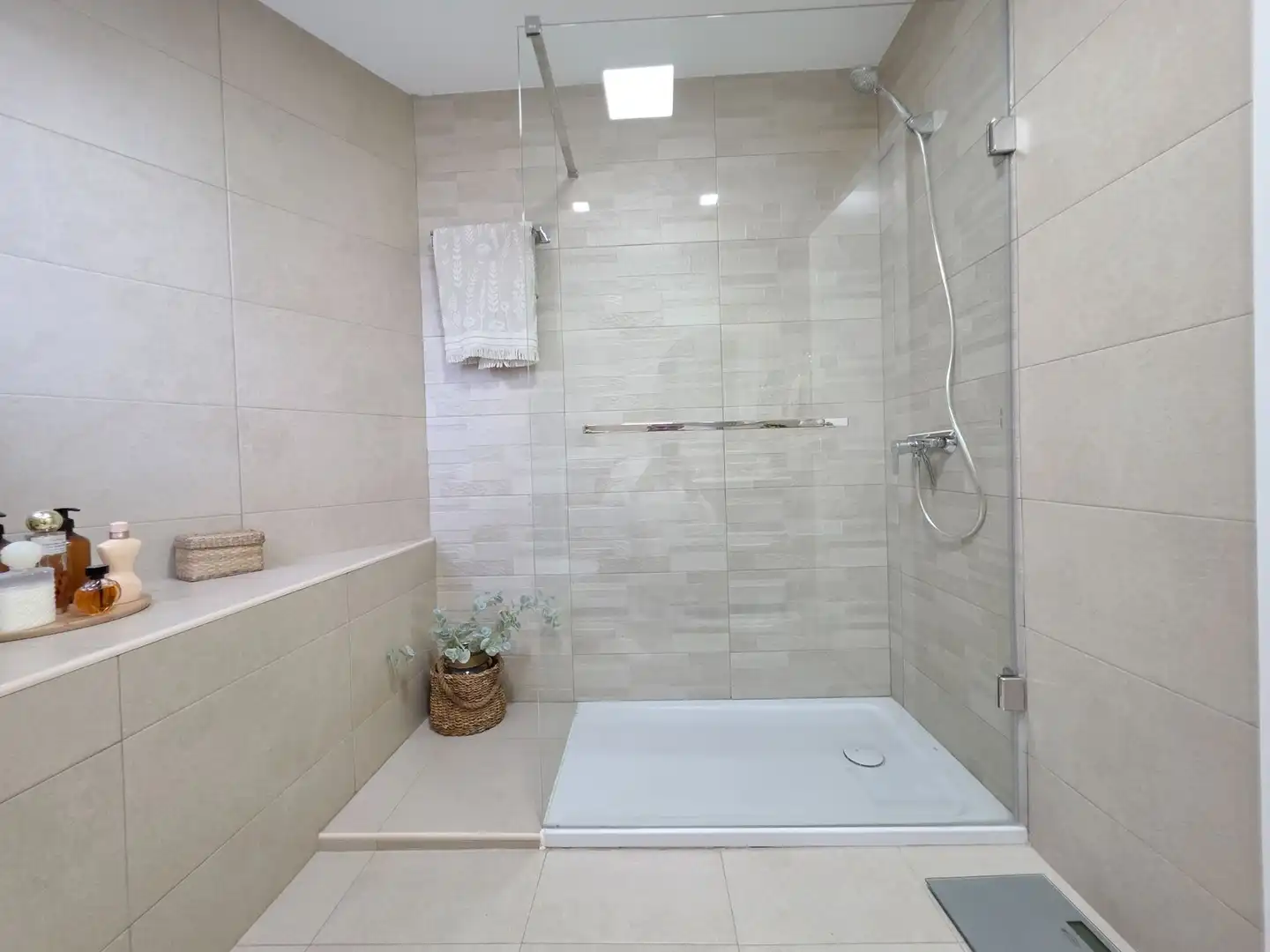 Flat with pool for sale in Calle Mónaco 4, imagen 21