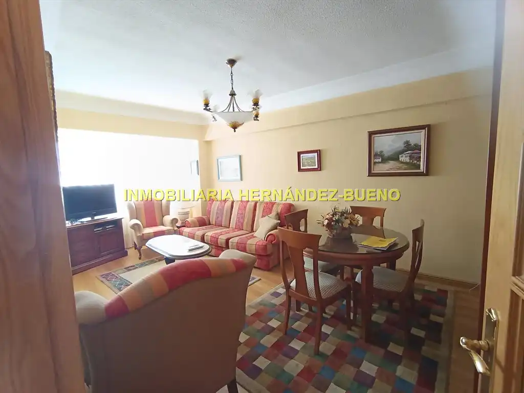 Sala de estar de Piso de alquiler en Salamanca con Calefacción, Amueblado y Balcón