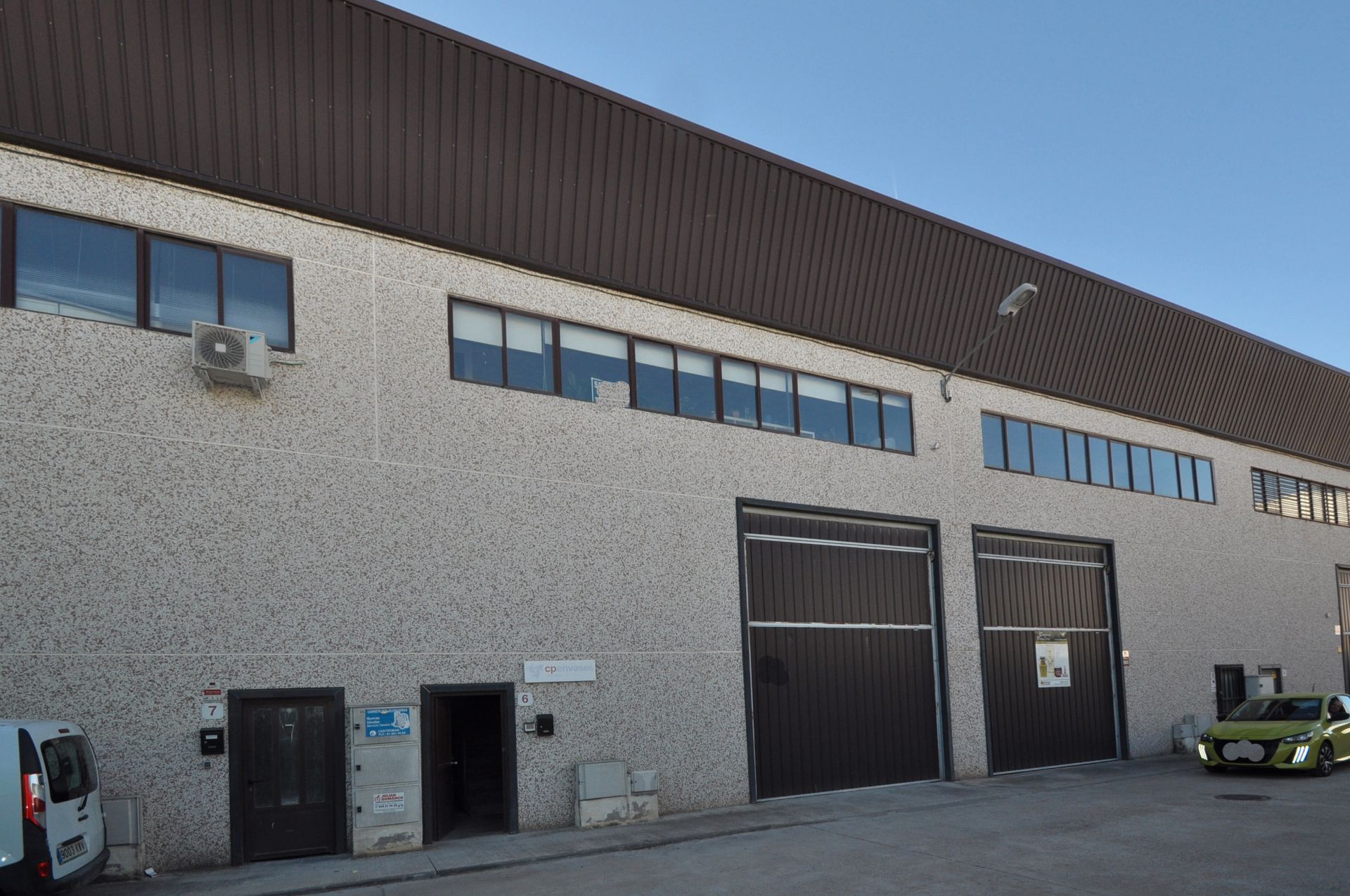 Exterior view of Industrial buildings for sale in Quer  with Heating