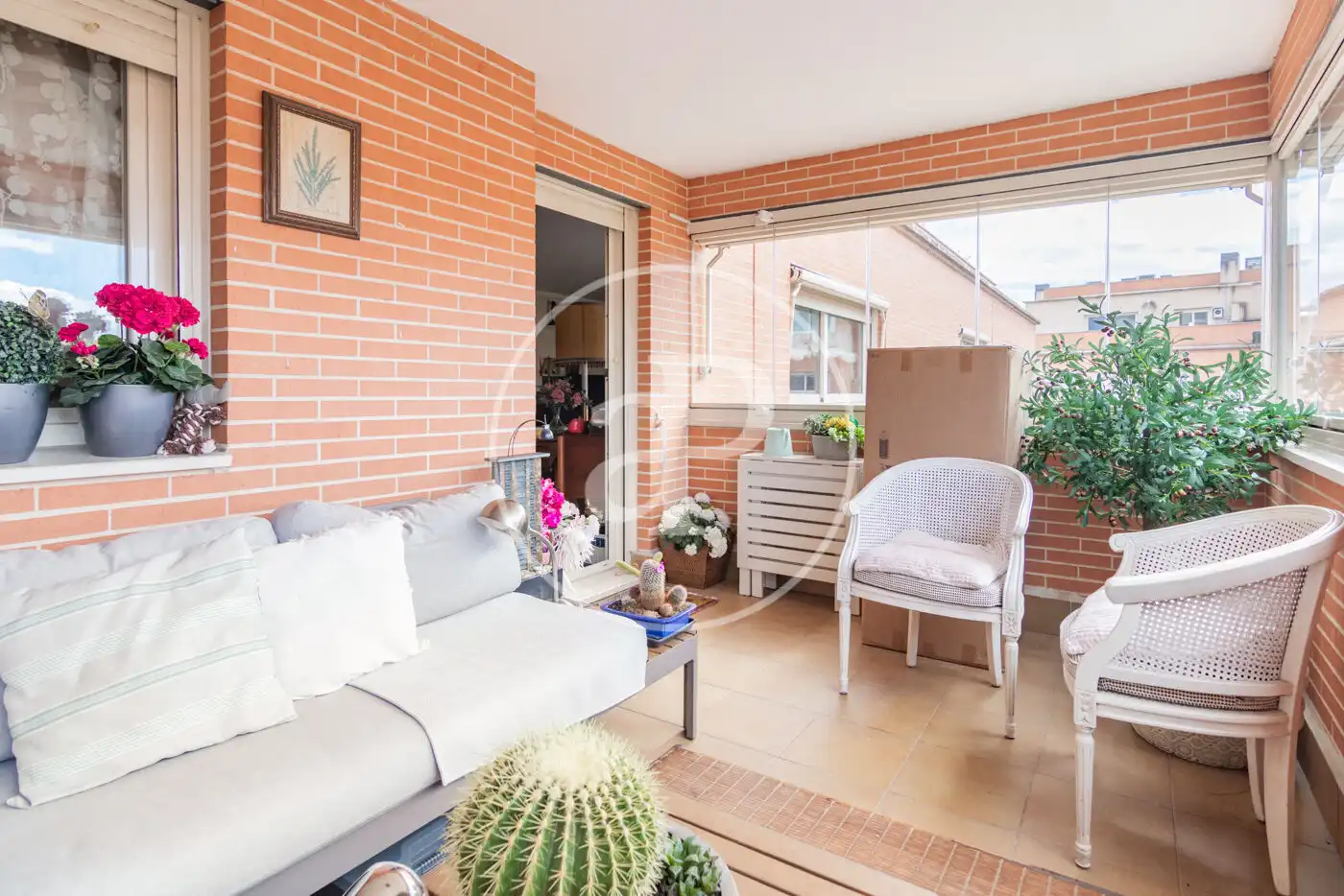 Terrassa de Pis en venda en Madrid amb Aire condicionat, Calefacció i Jardí privat