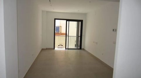 Foto 4 de Piso en venta en Puerto Deportivo, Fuengirola