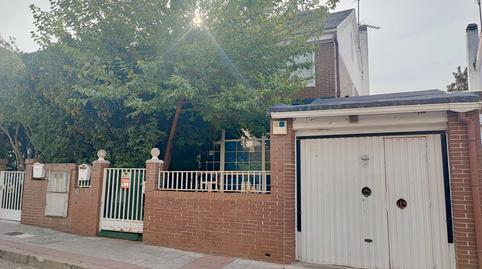 Photo 2 of Single-family semi-detached for sale in Calle Lago Sanabria, 15, Los Lagos, Madrid