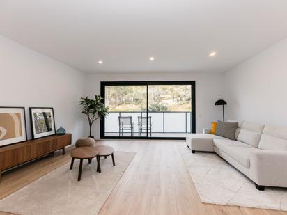 Living room of House or chalet for sale in Viladecans  with Air Conditioner, Heating and Parquet flooring