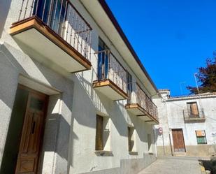 Vista exterior de Casa o xalet en venda en El Espinar amb Calefacció, Jardí privat i Terrassa