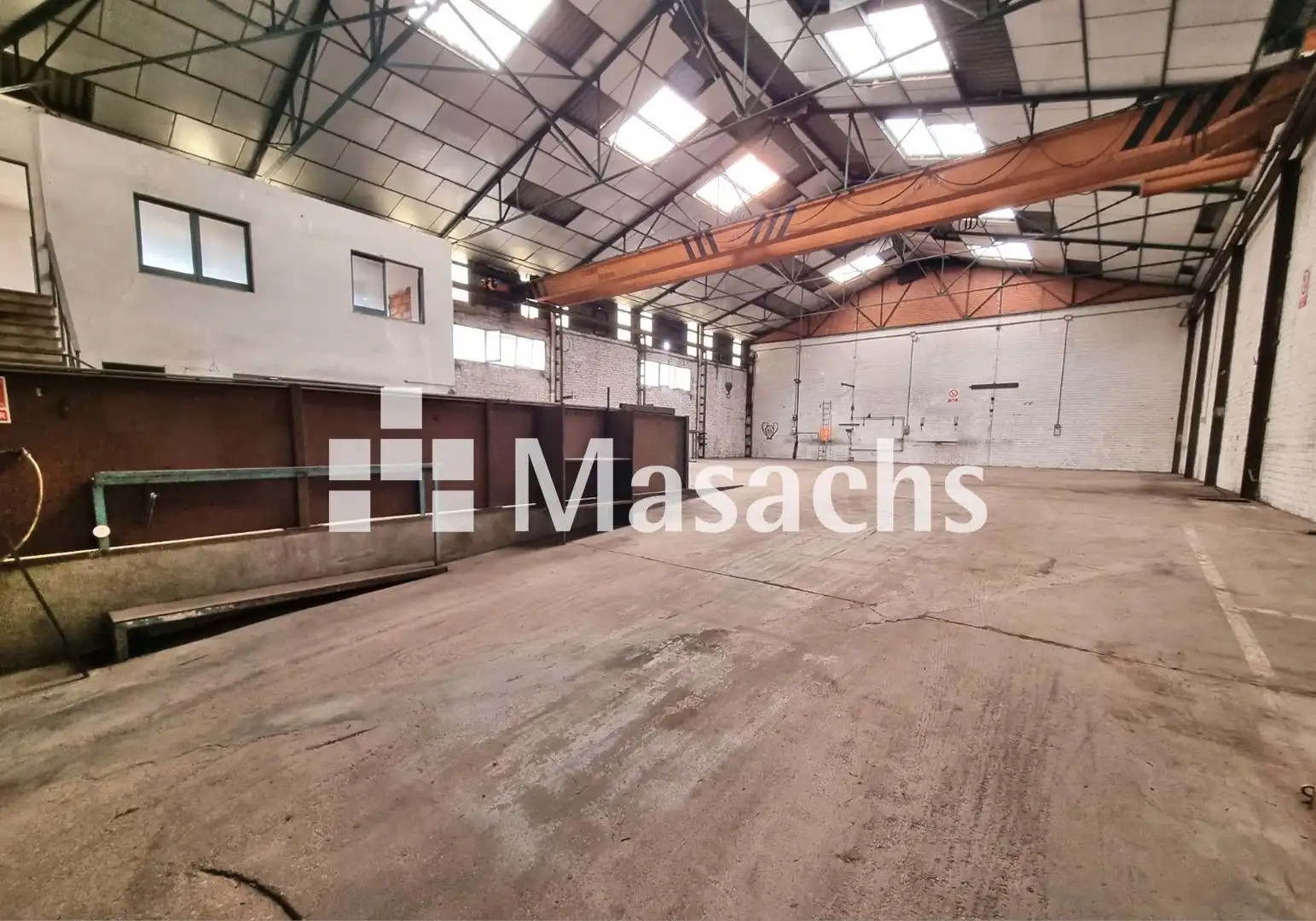 Nave industrial de alquiler en Fornells de la Selva