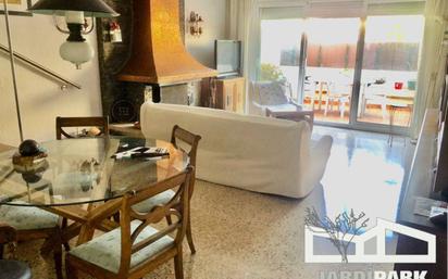 Living room of House or chalet for sale in Sabadell  with Air Conditioner, Heating and Private garden