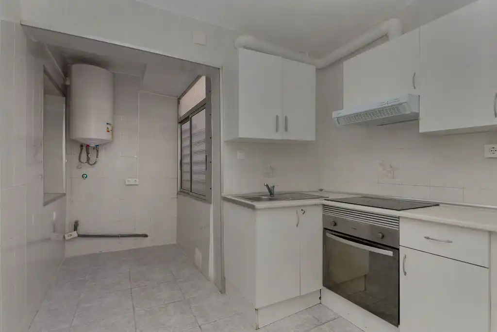 Flat with lift for sale in C/ Dotze - Bonavista -, imagen 3