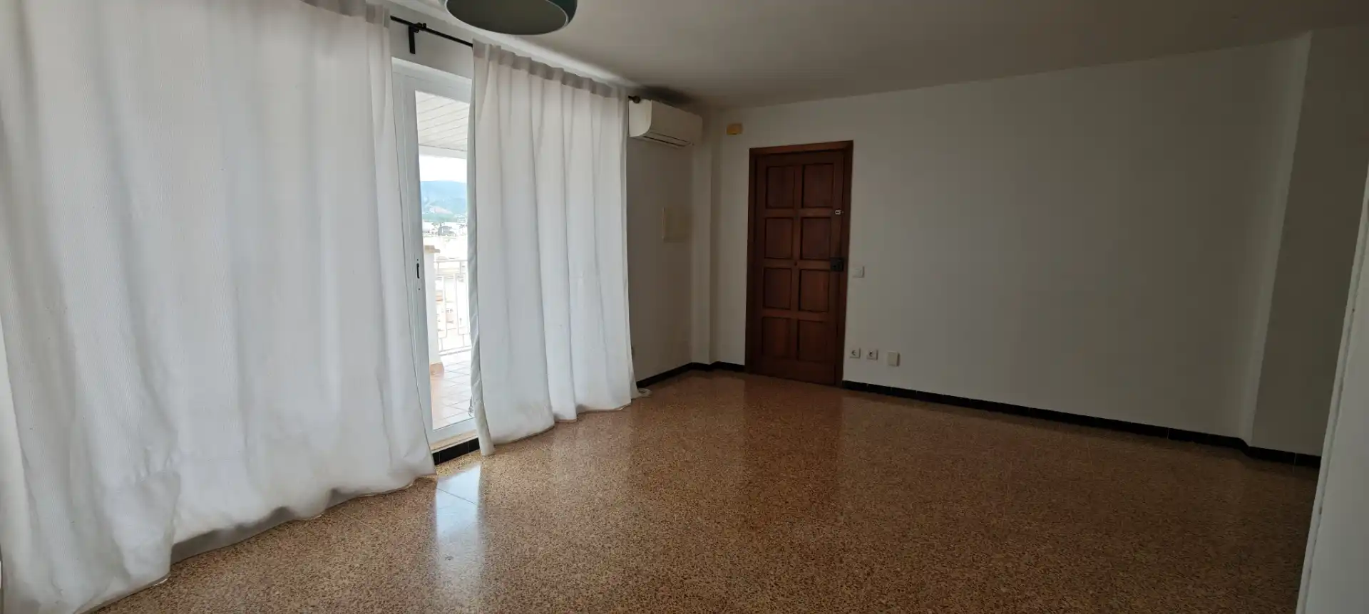 Wohnzimmer von Wohnung zur Miete in  Palma de Mallorca mit Klimaanlage und Terrasse