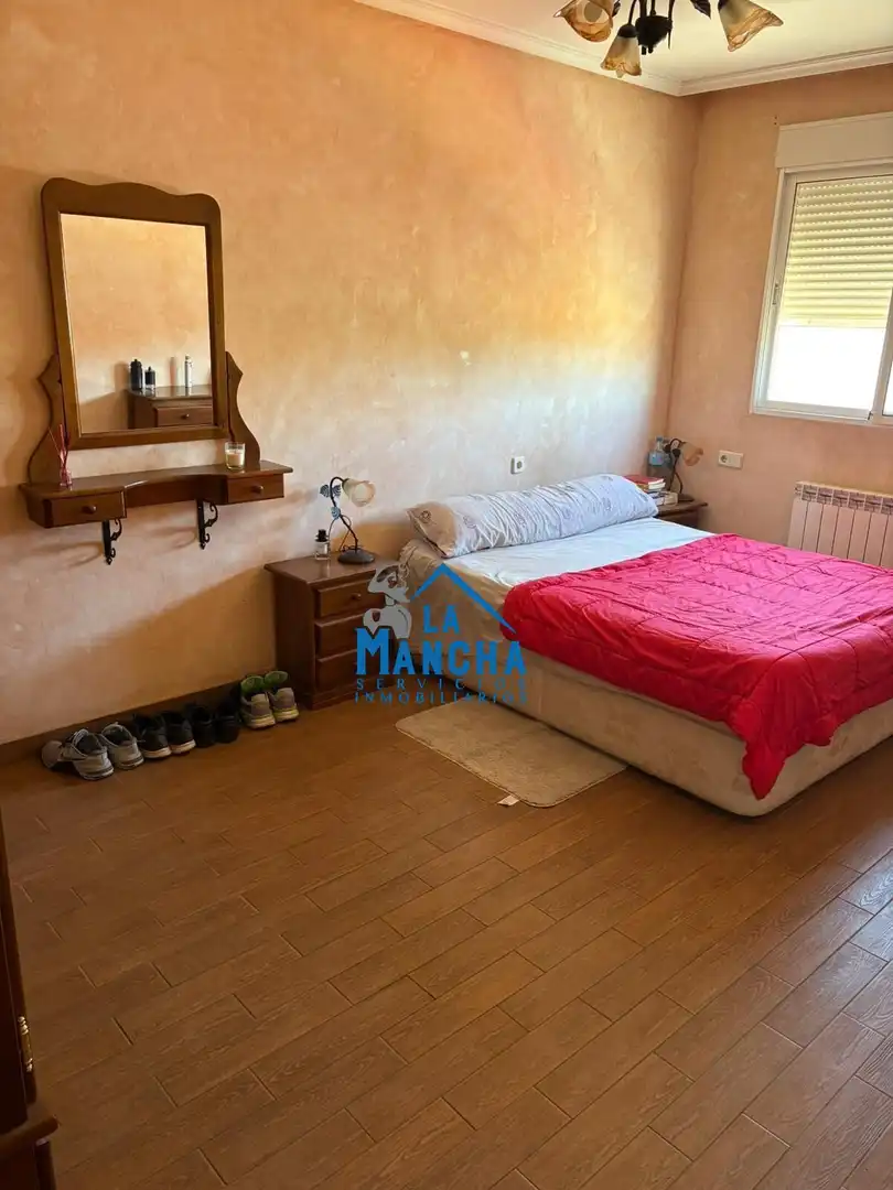 Bedroom of Detached homes for sale in Albacete  with Air Conditioner, Heating and Private garden