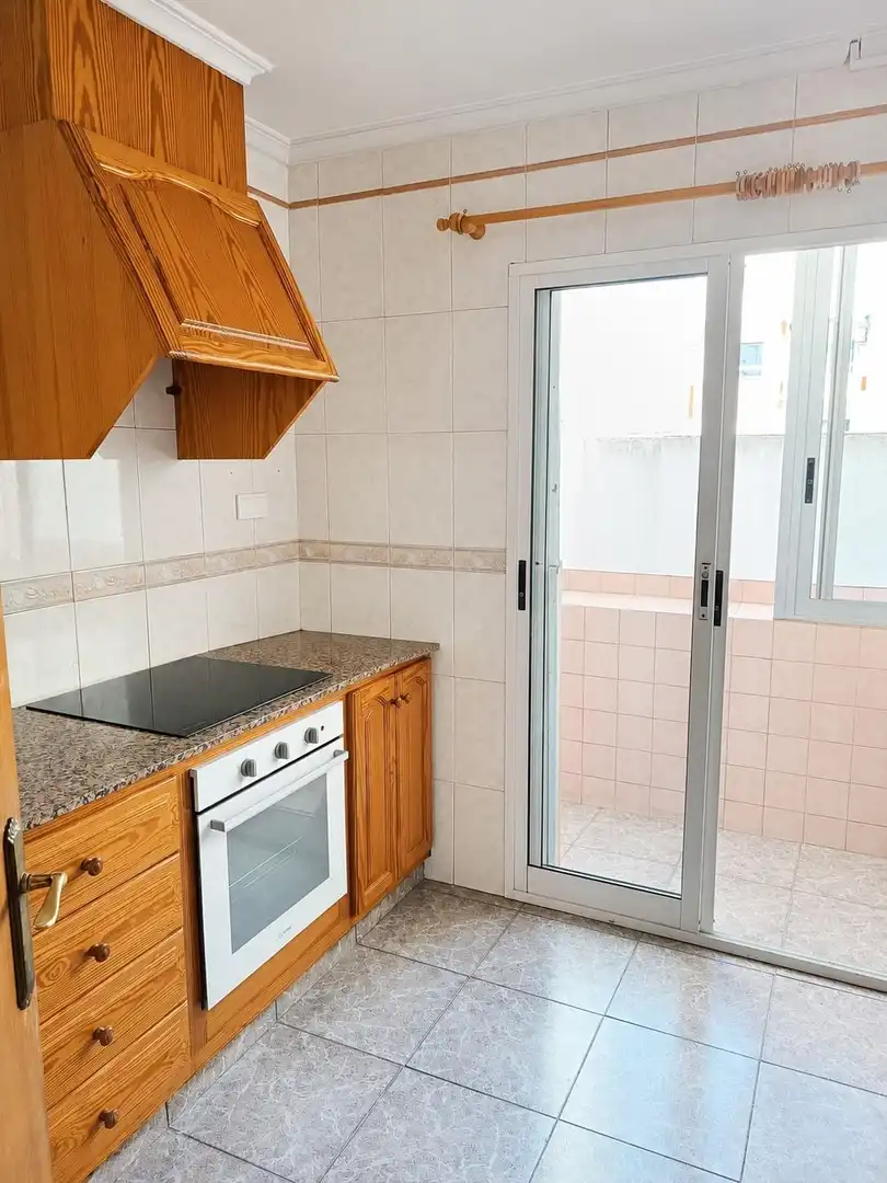 Cuina de Pis en venda en Sueca