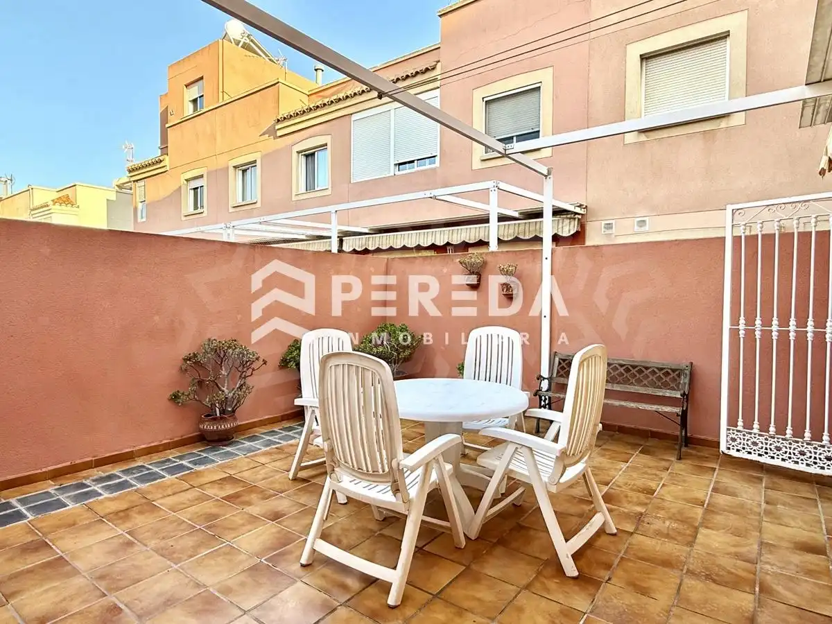 Terraza de Casa o chalet en venta en Roquetas de Mar con Aire acondicionado y Balcón