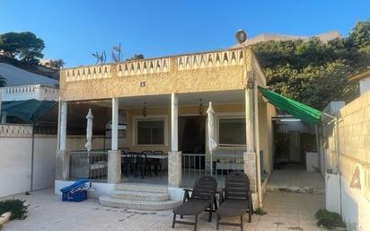 Vista exterior de Casa o xalet en venda en Callosa d'En Sarrià amb Terrassa