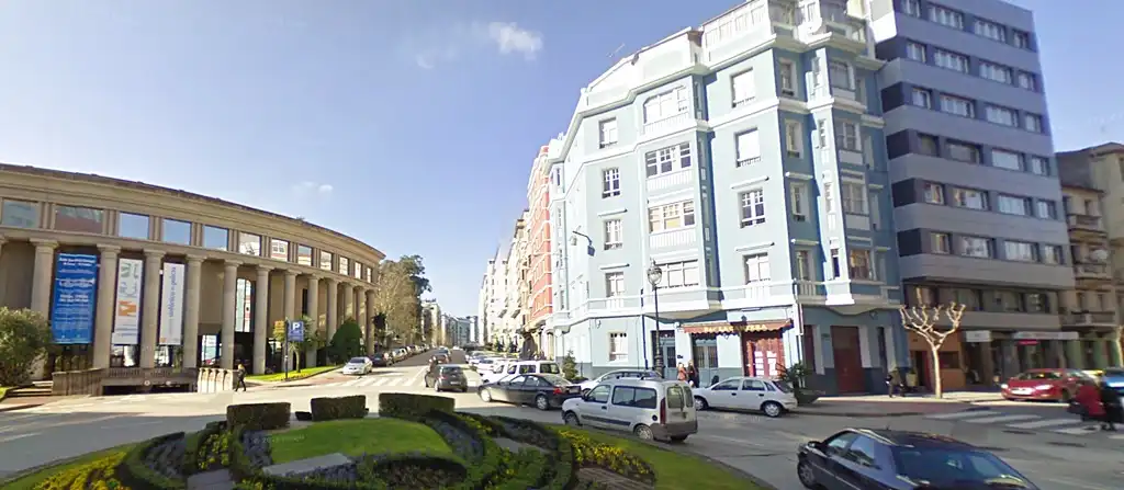 Vista exterior de Piso de alquiler en A Coruña Capital  con Calefacción, Terraza y Amueblado