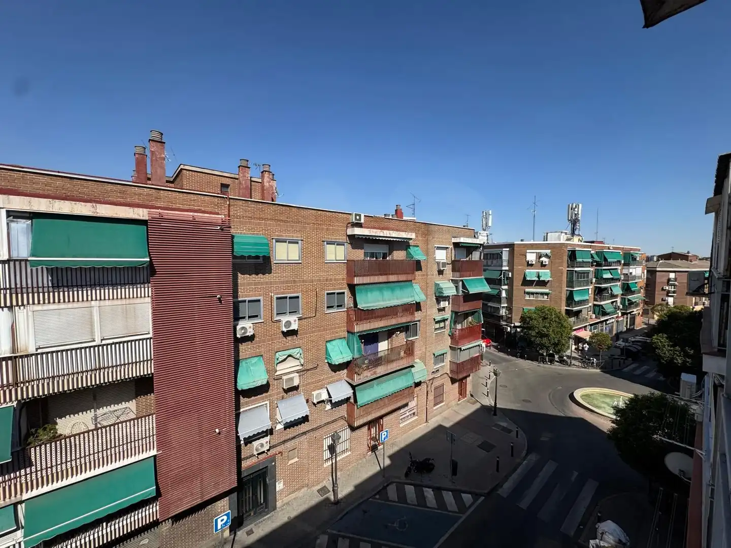 Exterior view of Flat for sale in Madrid  with Air Conditioner, Heating and Terrace