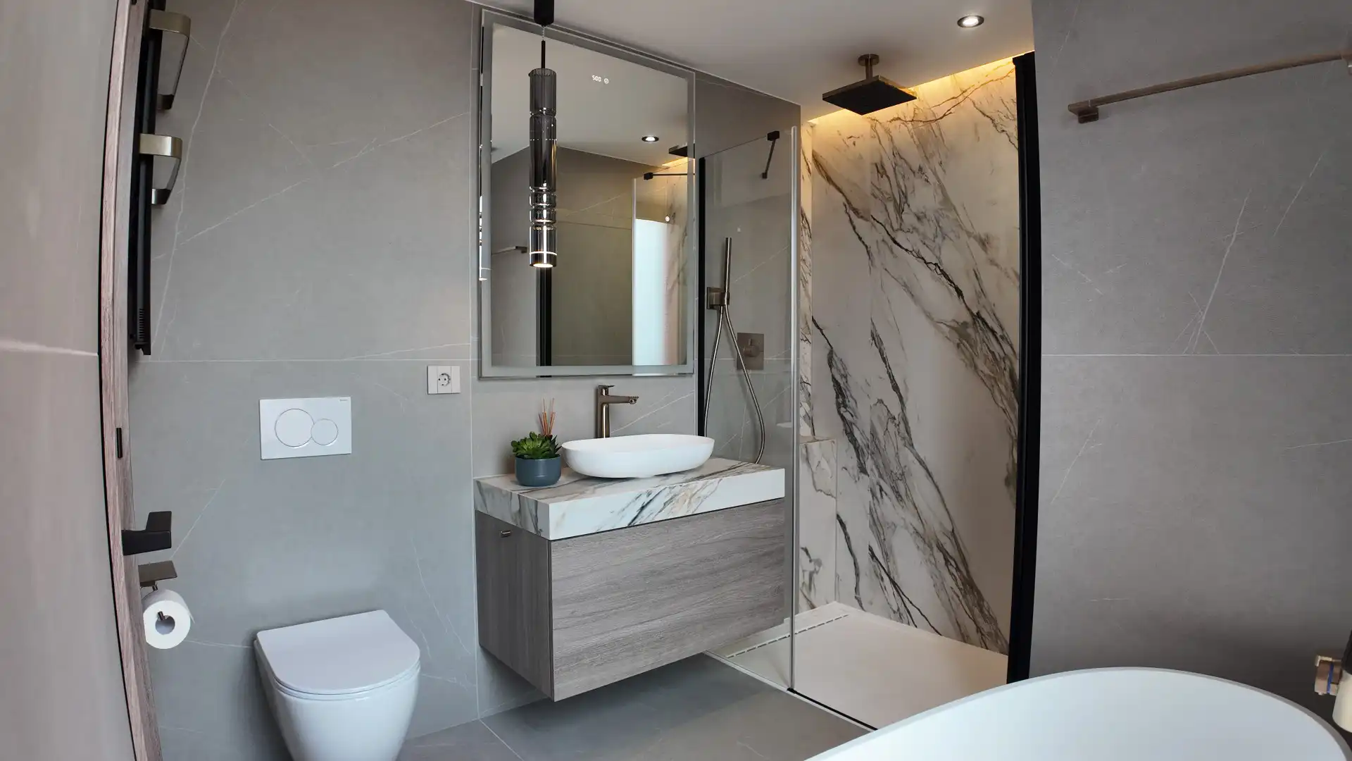 Bathroom of Attic for sale in Mijas  with Air Conditioner, Terrace and Swimming Pool