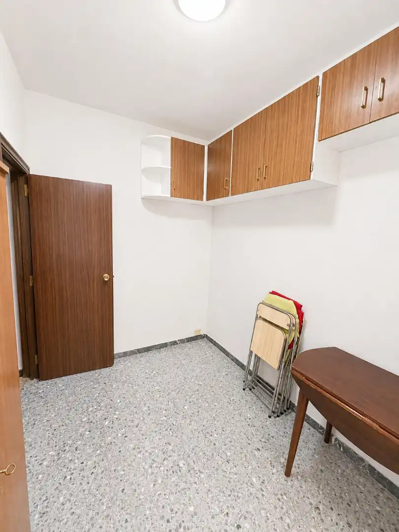 Piso en venta en Barcelona con Aire acondicionado, Calefacción y Horno