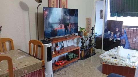 Foto 2 de Piso en venta en Santa Perpètua de Mogoda, Barcelona