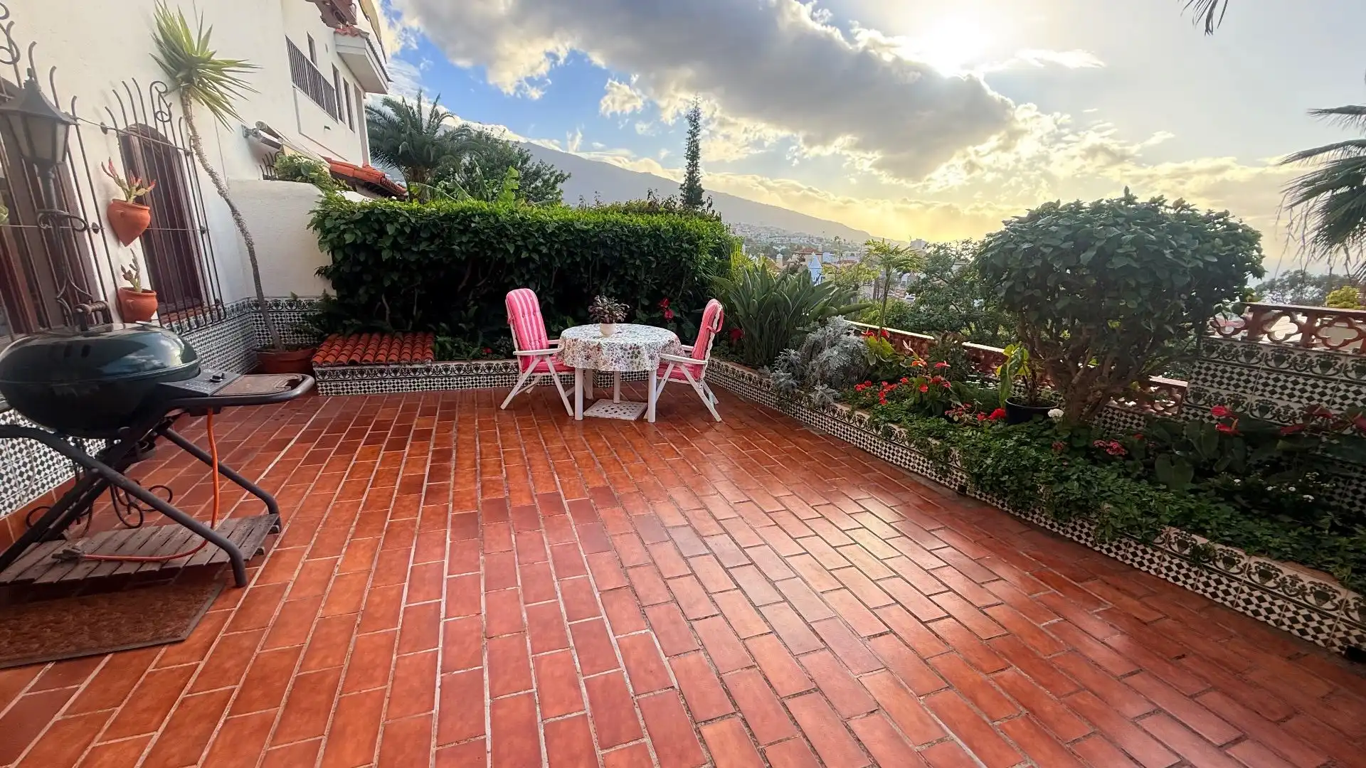 Terraza de Apartamento en venta en Puerto de la Cruz con Jardín privado, Trastero y Amueblado