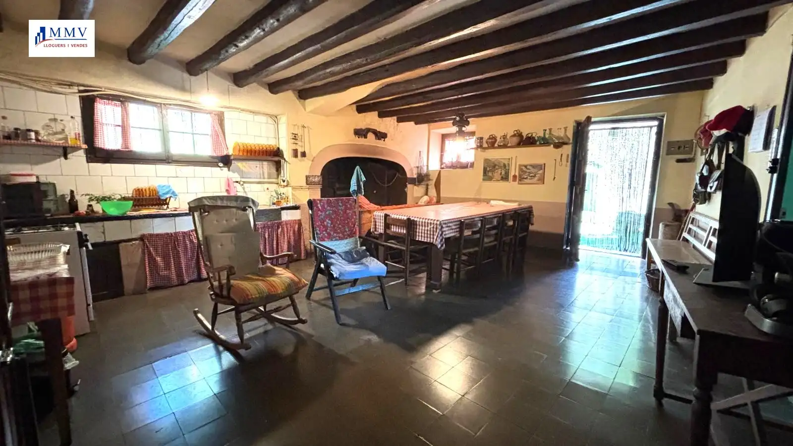 Menjador de Finca rústica en venda en Vilallonga de Ter amb Jardí privat i Moblat