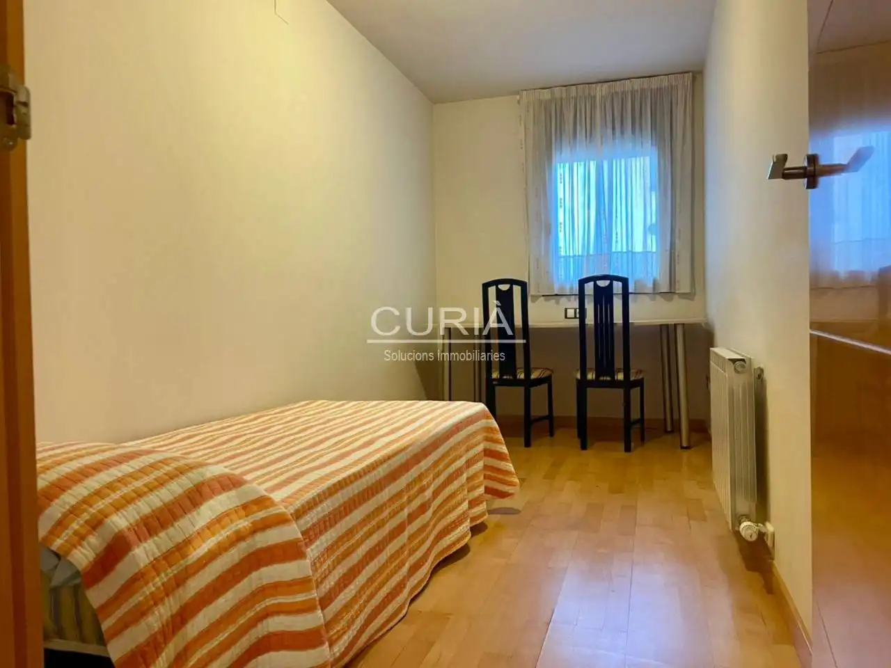 Apartament amb terrassa de lloguer a Instituts - Universitat, imagen 14