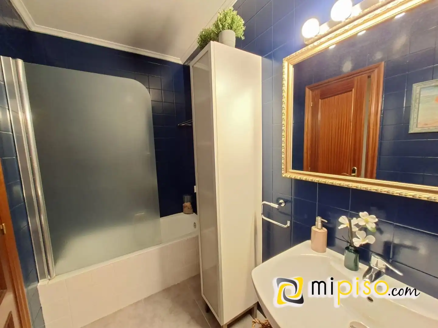 Badezimmer von Wohnung zur Miete in Laredo mit Terrasse und Möbliert