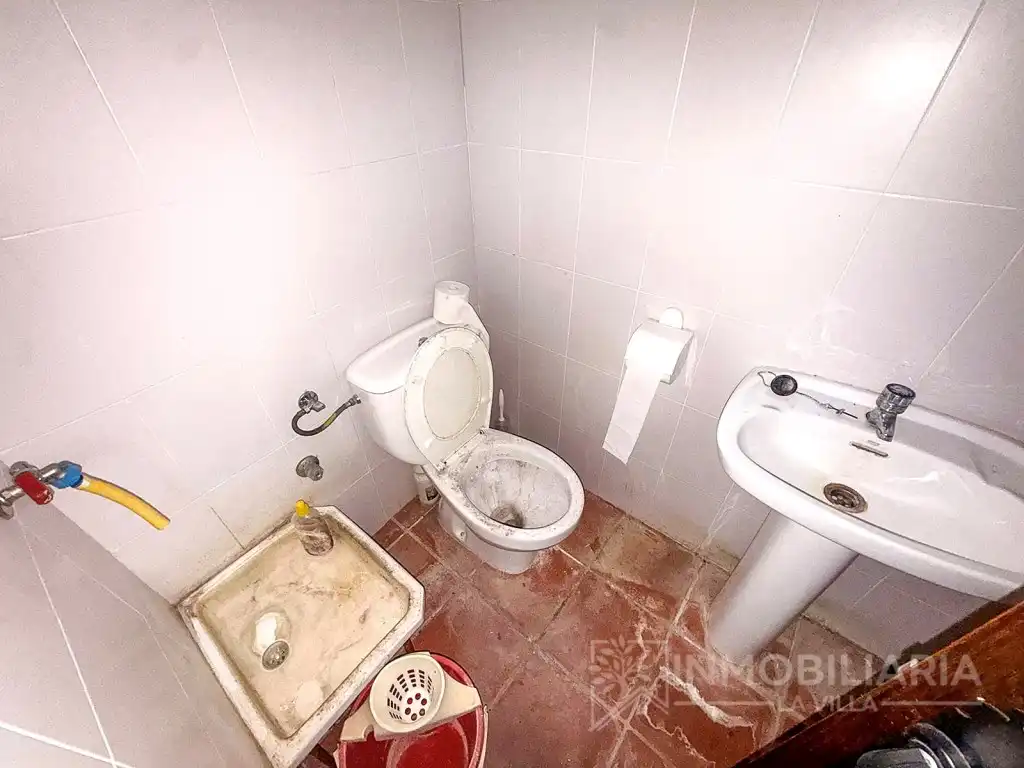 Bathroom of Commercial properties for rent in El Burgo, Málaga