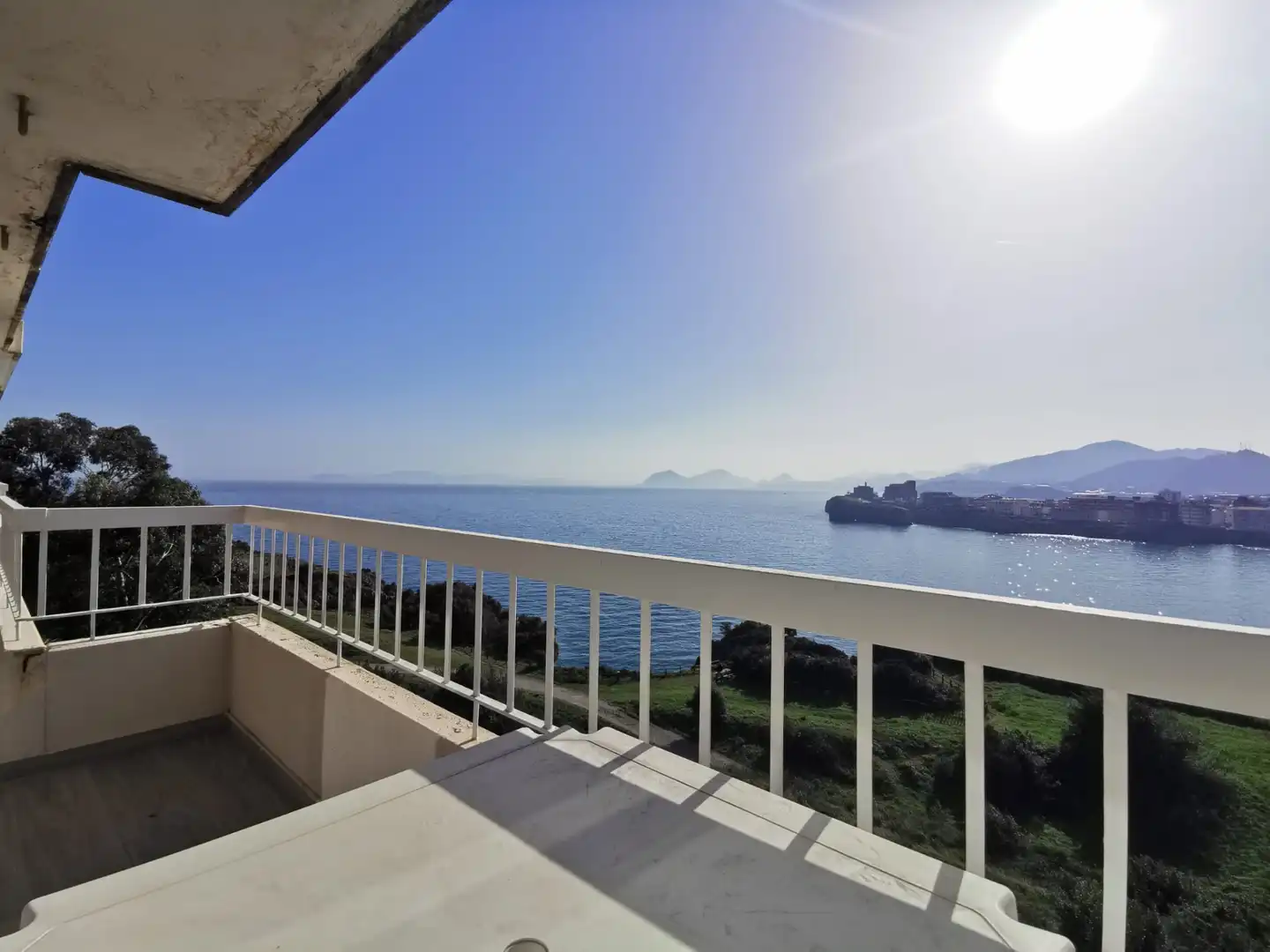 Habitación de Piso en venta en Castro-Urdiales con Calefacción, Terraza y Amueblado
