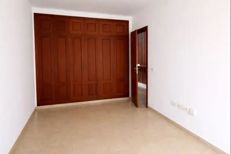 Casa adosada en venta en Calle Avellano, 26, La Laguna