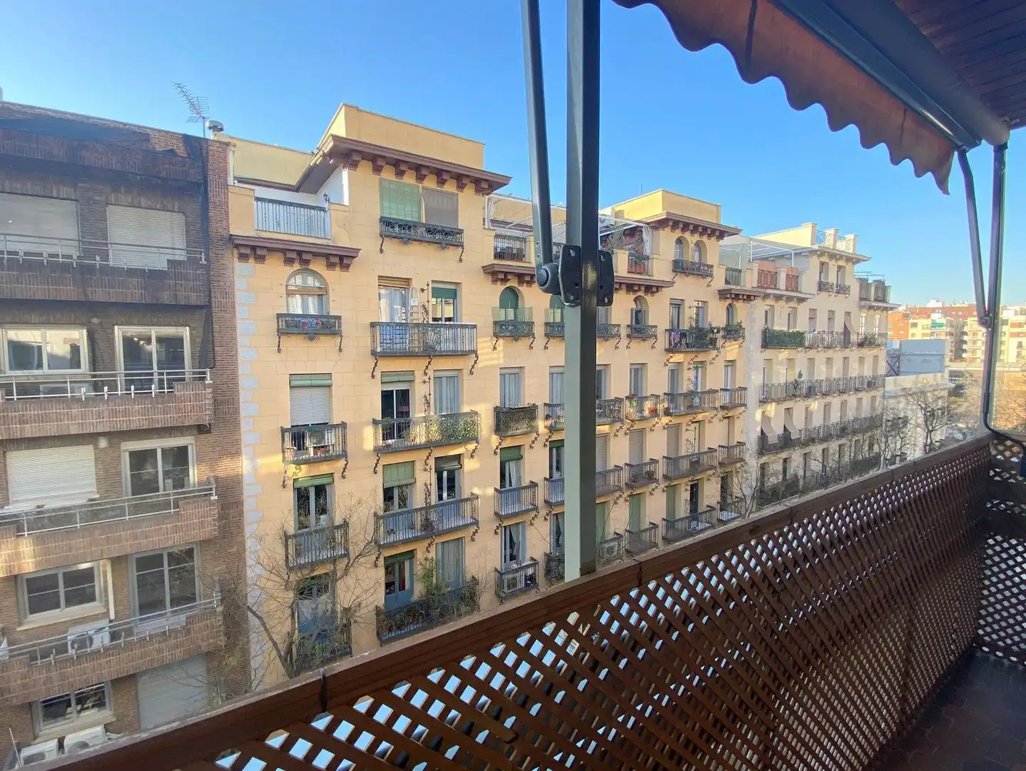 Balcony of Flat for rent in Barrio de Salamanca