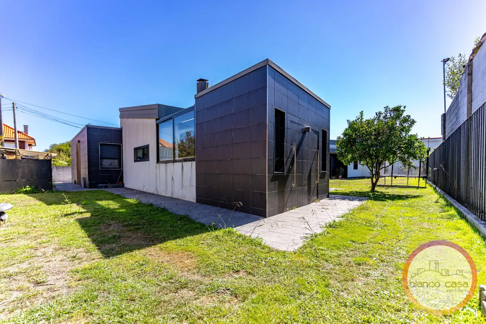 Casa con jardín en venta en Carballo, imagen 38