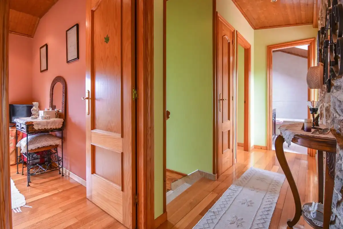 Casa o xalet en venda en Mondariz amb Jardí privat, Terrassa i Traster