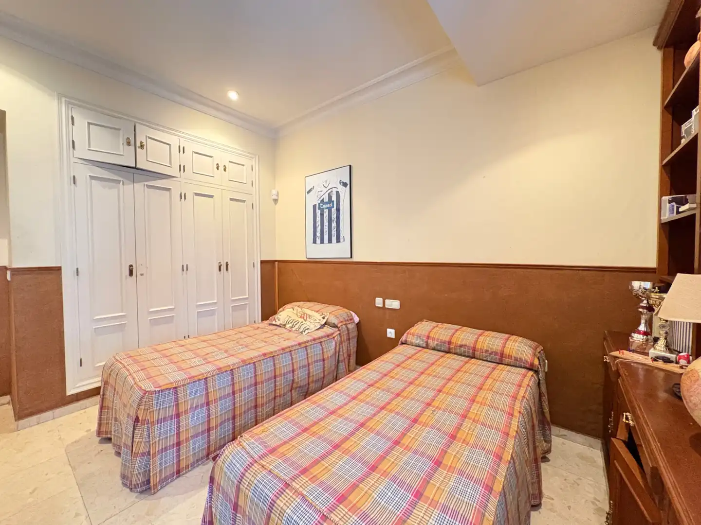Schlafzimmer von Wohnung zum Verkauf in Badajoz mit Klimaanlage, Heizung und Terrasse