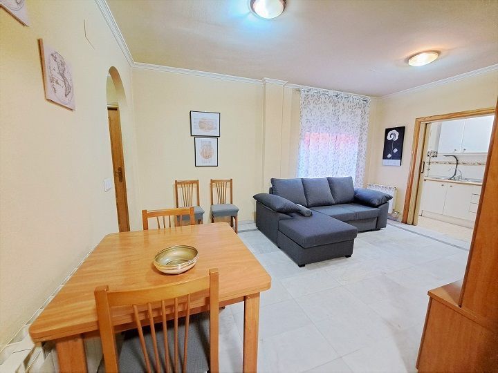 Flat to rent in Valdepeñas