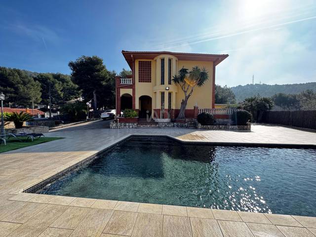 Casa-chalet en Venta en Mas Romeu