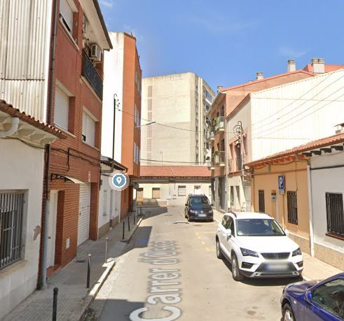 Pis en venda a Col.legis Nous