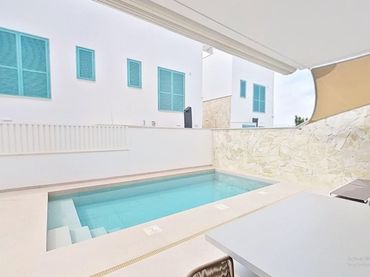 Bungalow amb piscina en venda a N/A