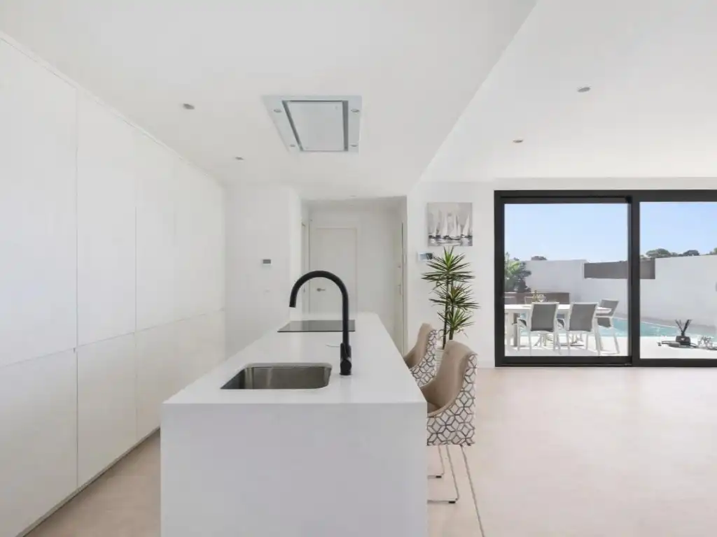 Casa con piscina in vendita a Las Lomas de Rame - Bahía Bella, imagen 6