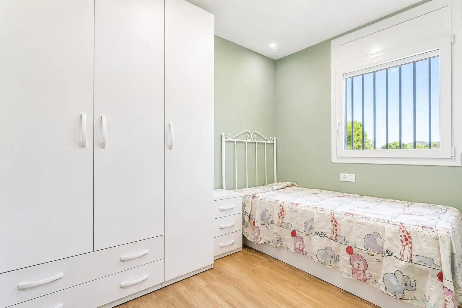 Habitación de Casa o chalet en venta en Piera con Aire acondicionado, Calefacción y Jardín privado