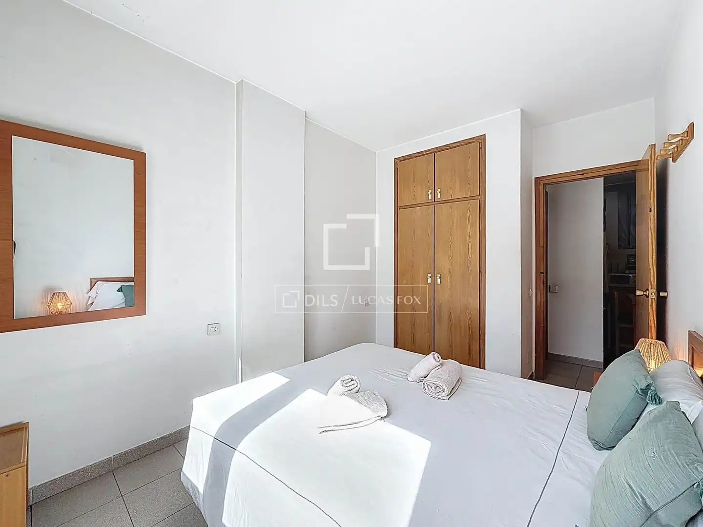 Bedroom of Flat for sale in Madrid  with Heating, Storage room and Furnished
