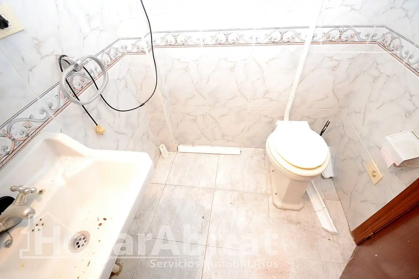 Bathroom of Houses for sale in Burriana / Borriana  with Terrace and Balcony
